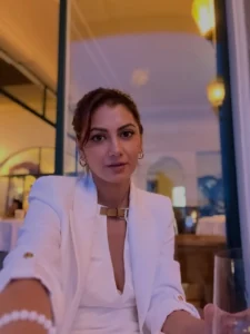 Sriti Jha Instagram 