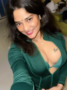 Ruks Khandagale 