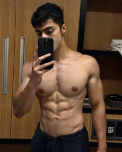 Saket Gokhale Bodybuilder 